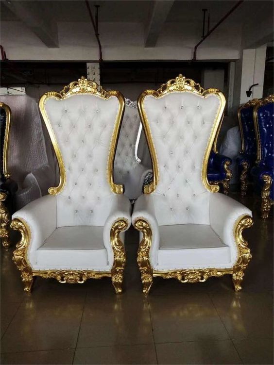 Throne Chair